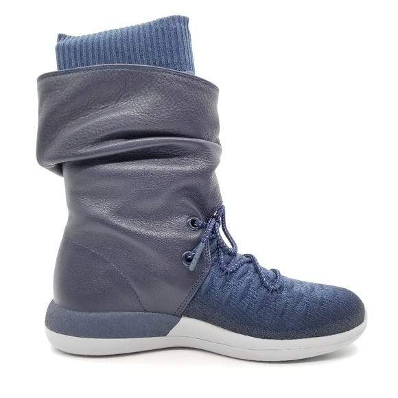 NEW Nike Roshe Two Hi Flyknit Sneaker Boots Navy - Picture 5 of 7